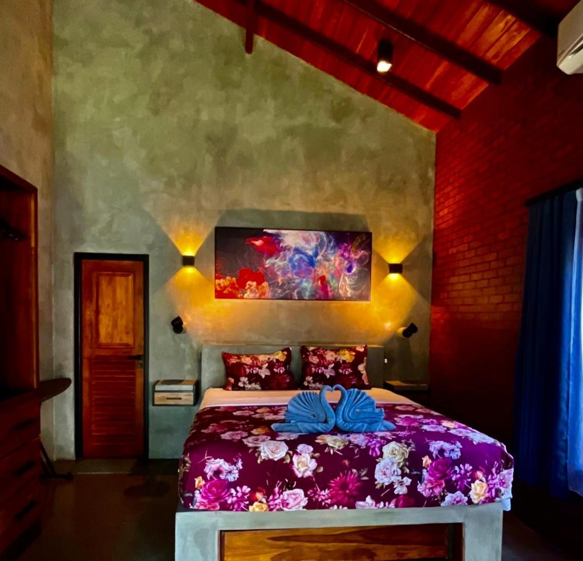 Negombo Morawala Beach Villa Exterior foto